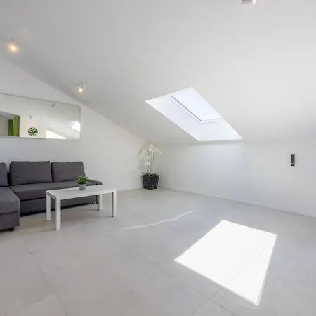 Vadaga Apartament *