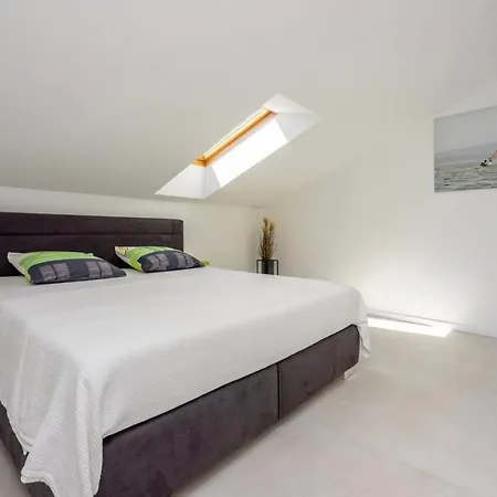Apartment Vadaga