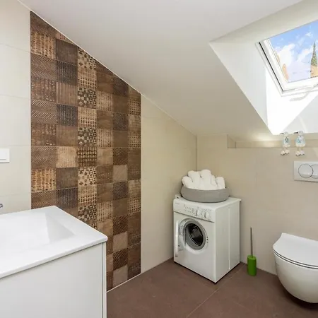 Apartment Vadaga *